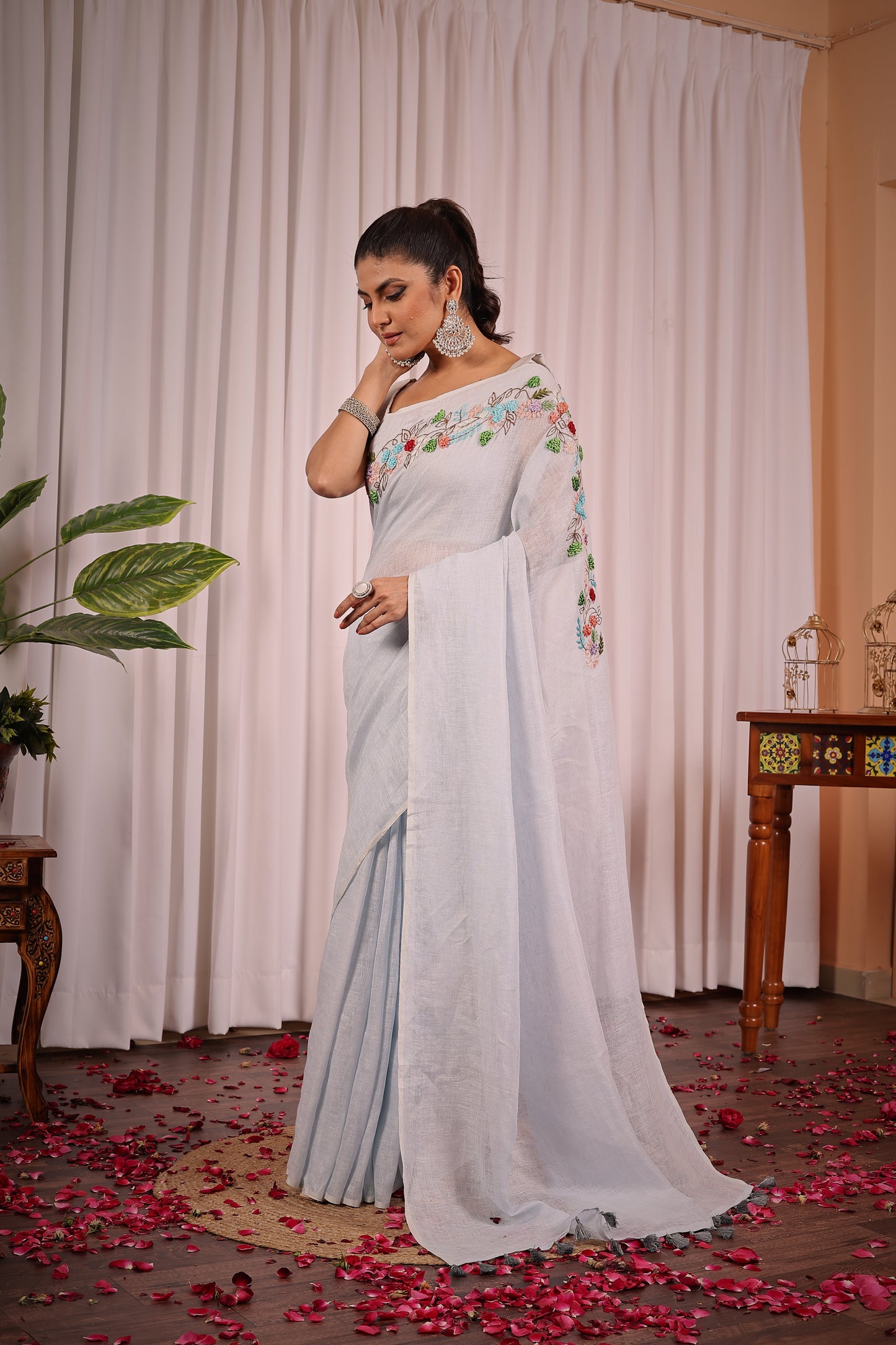 V R U N D A || Pure Linen Saree