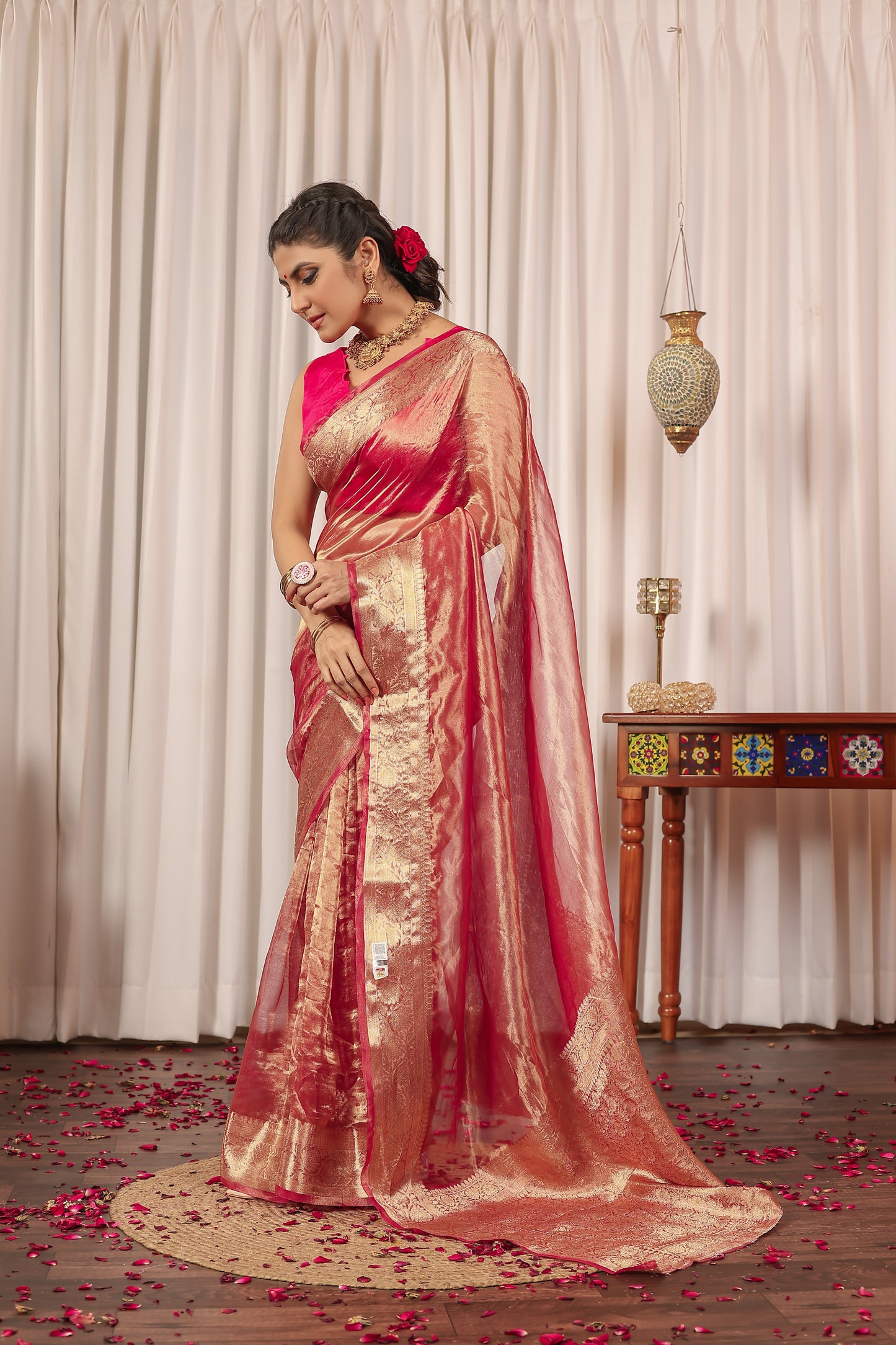 K U N T I || Pure Banarasee Organza Tissue Saree