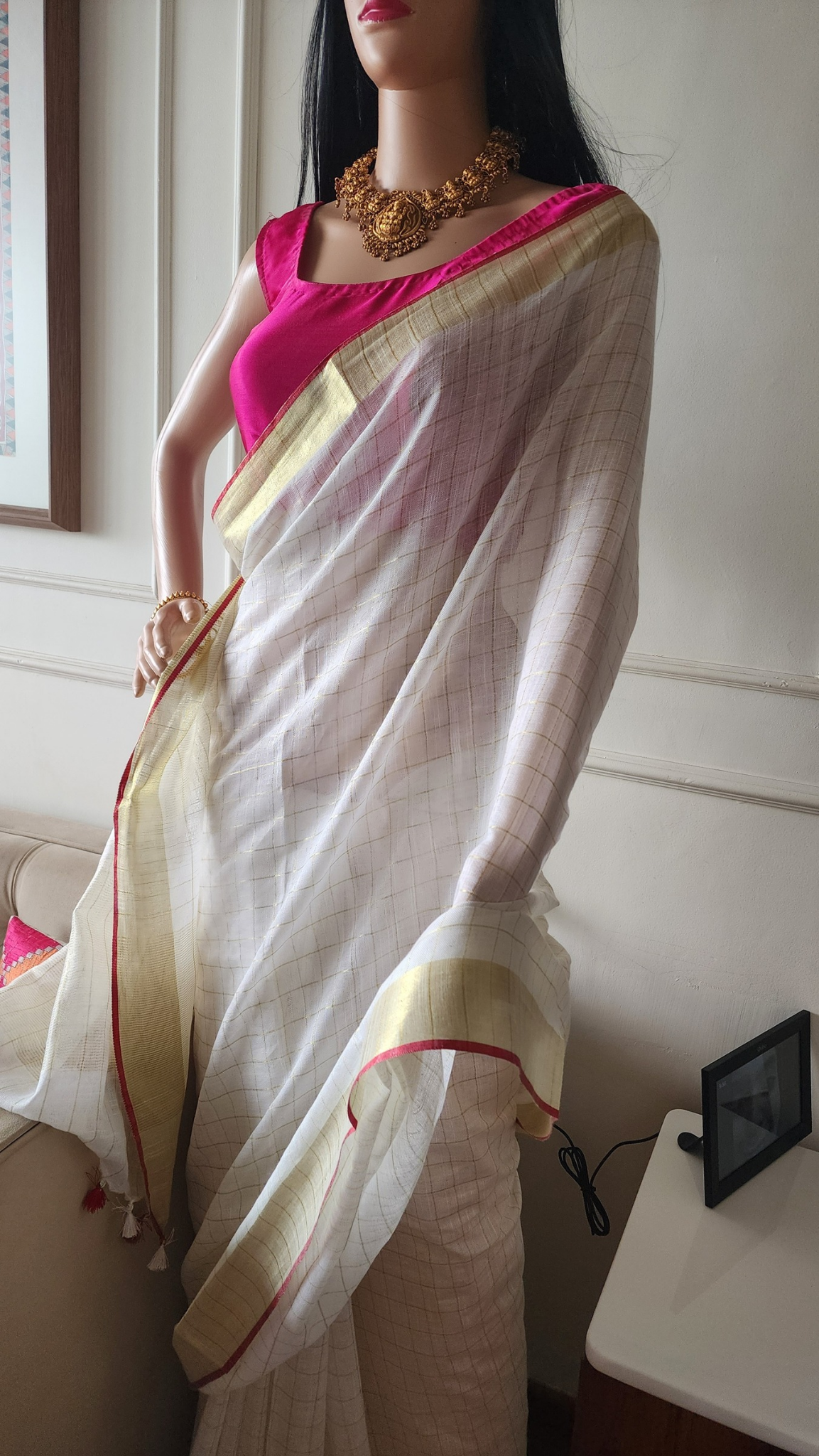 R E S H A M I - G H U L A B || Linen Slub Saree