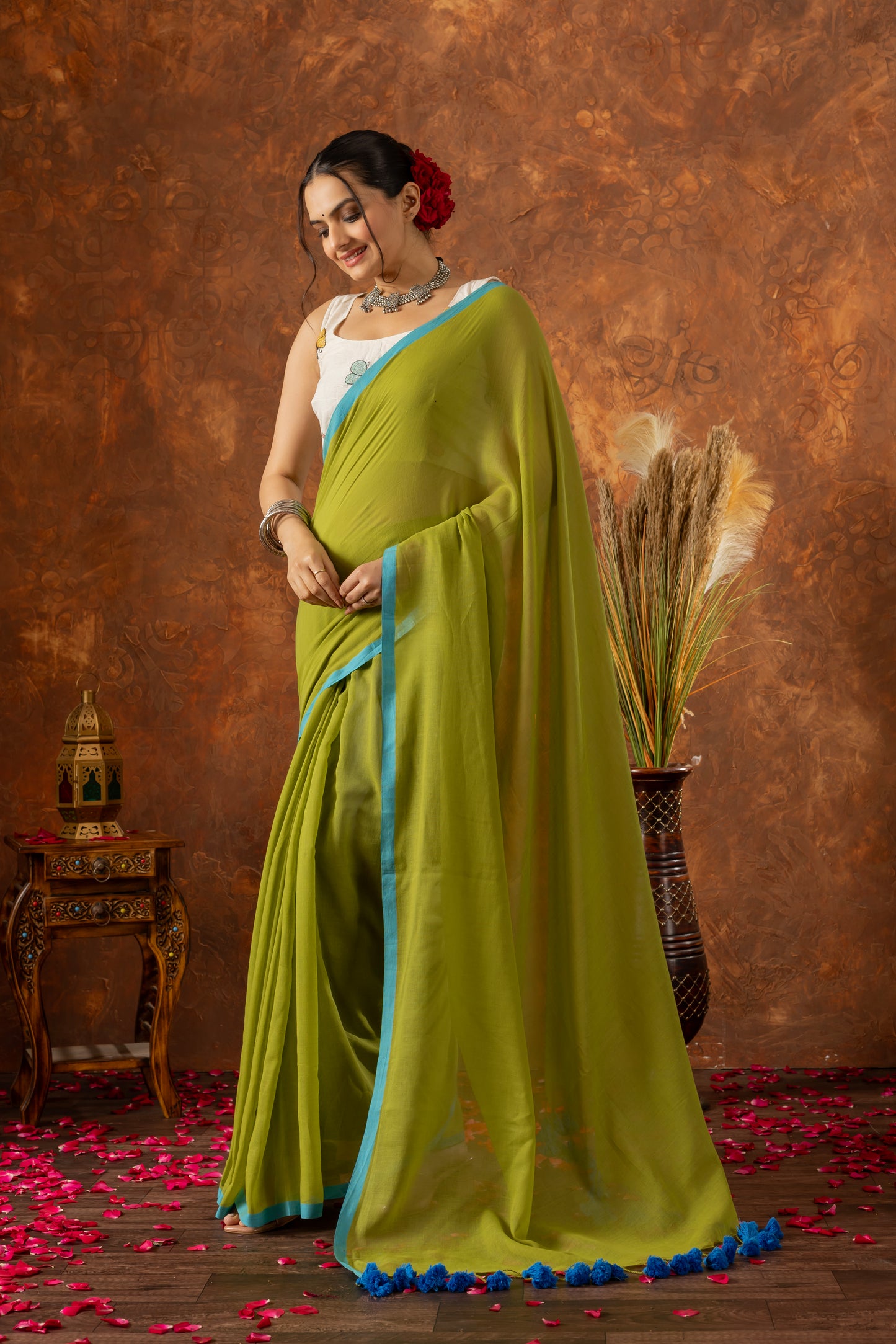 G U D H A L || Green Mull Cotton Saree