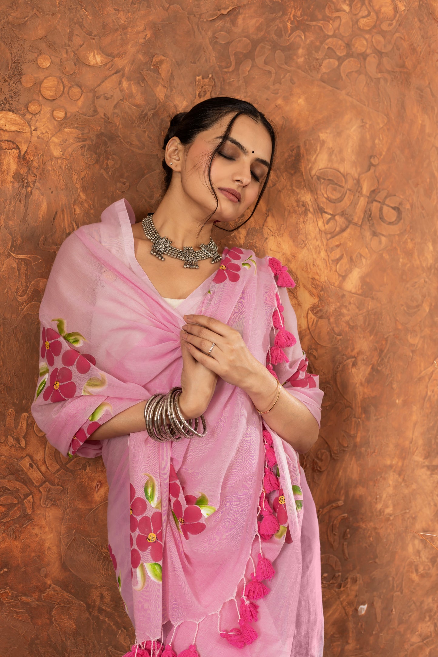K U M U D I N I || Mull Cotton Saree with Hand Paint