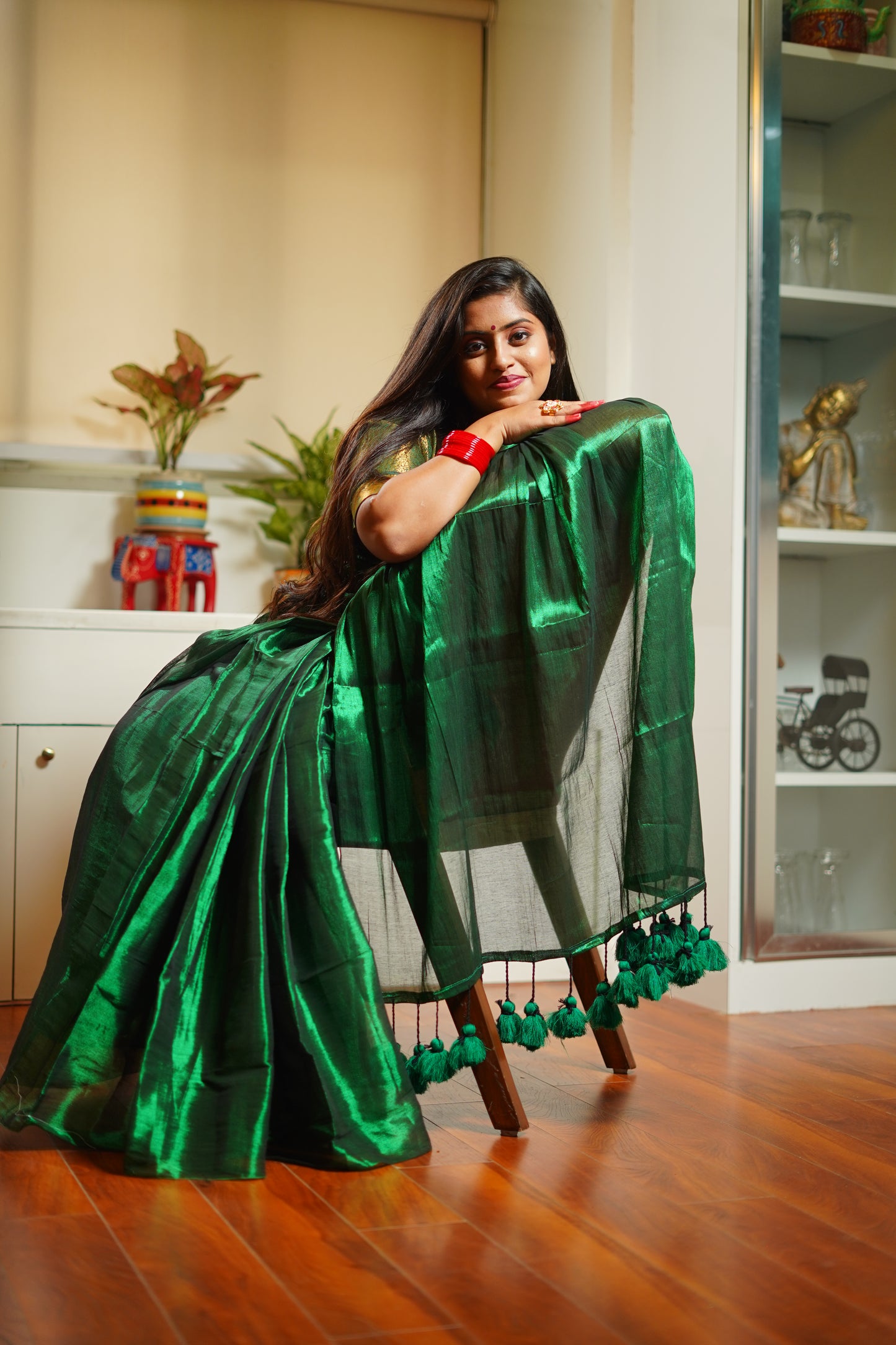 S A M I R A || Tissue saree with Tussle