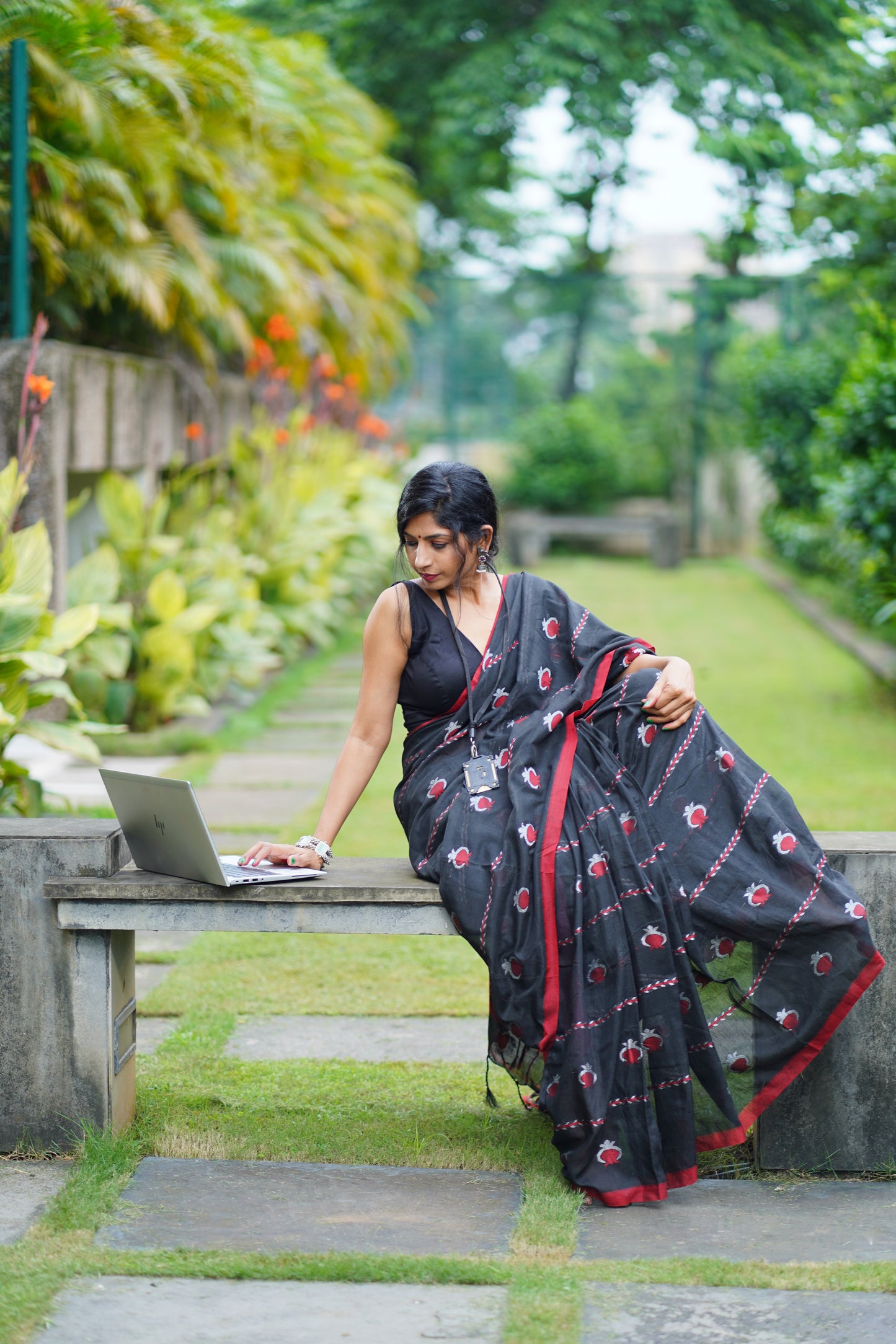 B I S H A K H A || Handloom Cotton Saree