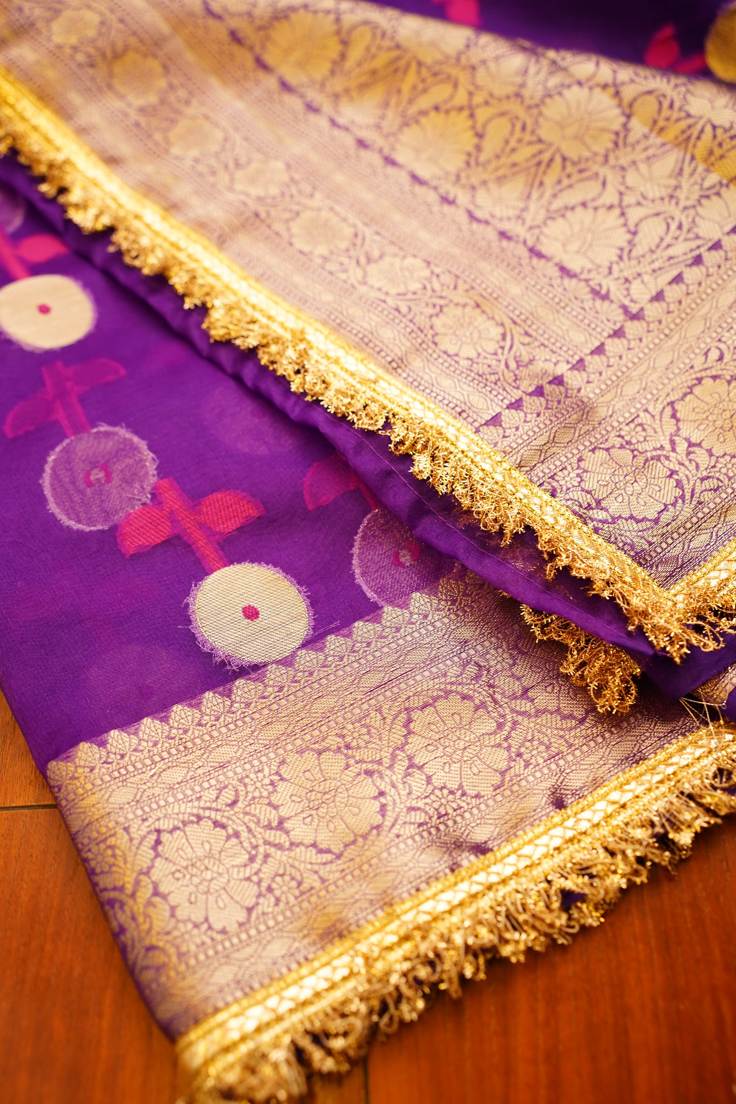 V A R S H A || Banarasee Tissue Saree with Kiran Lace