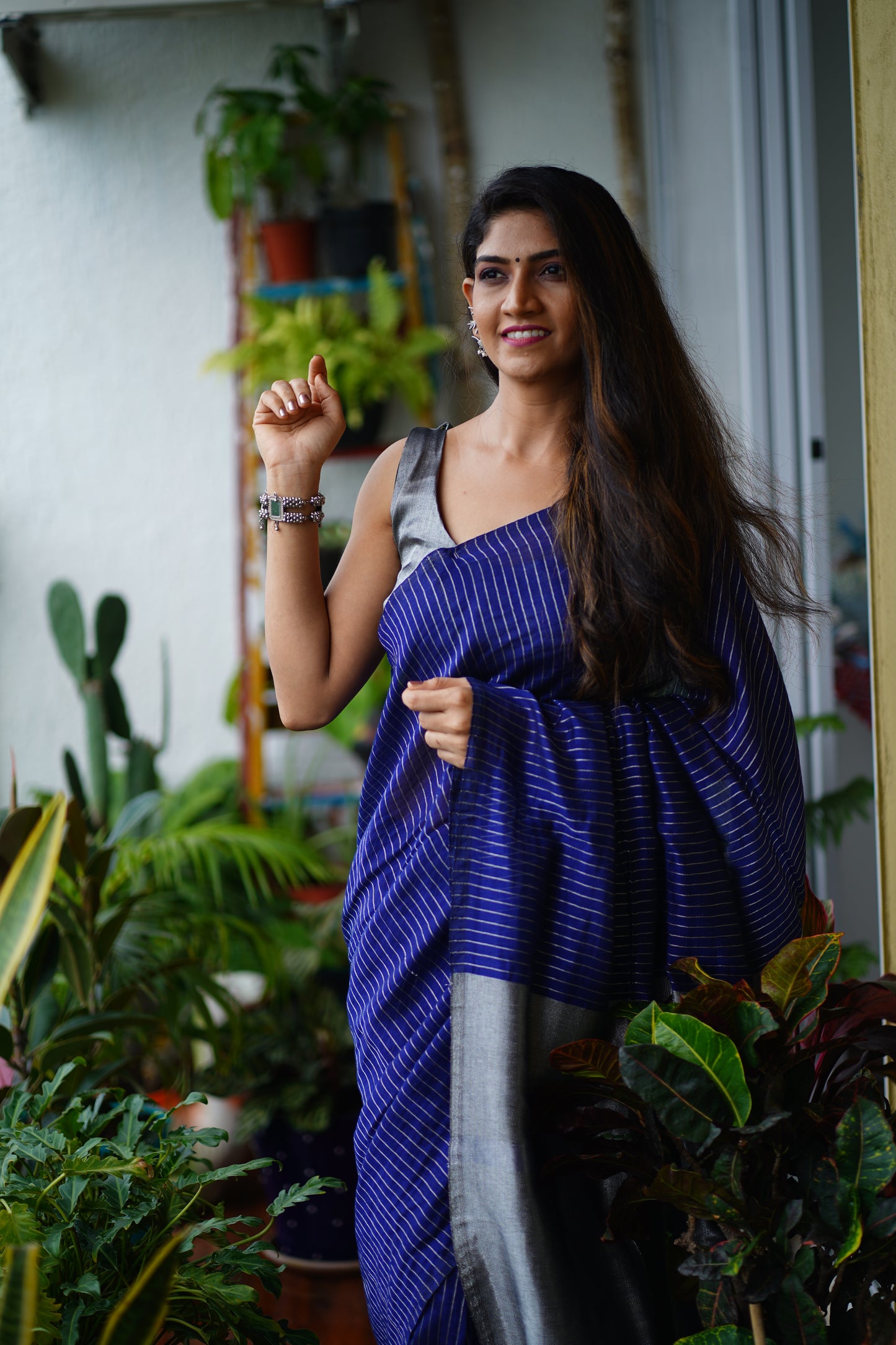 A N J A L I || Khadi Cotton Saree with Zari