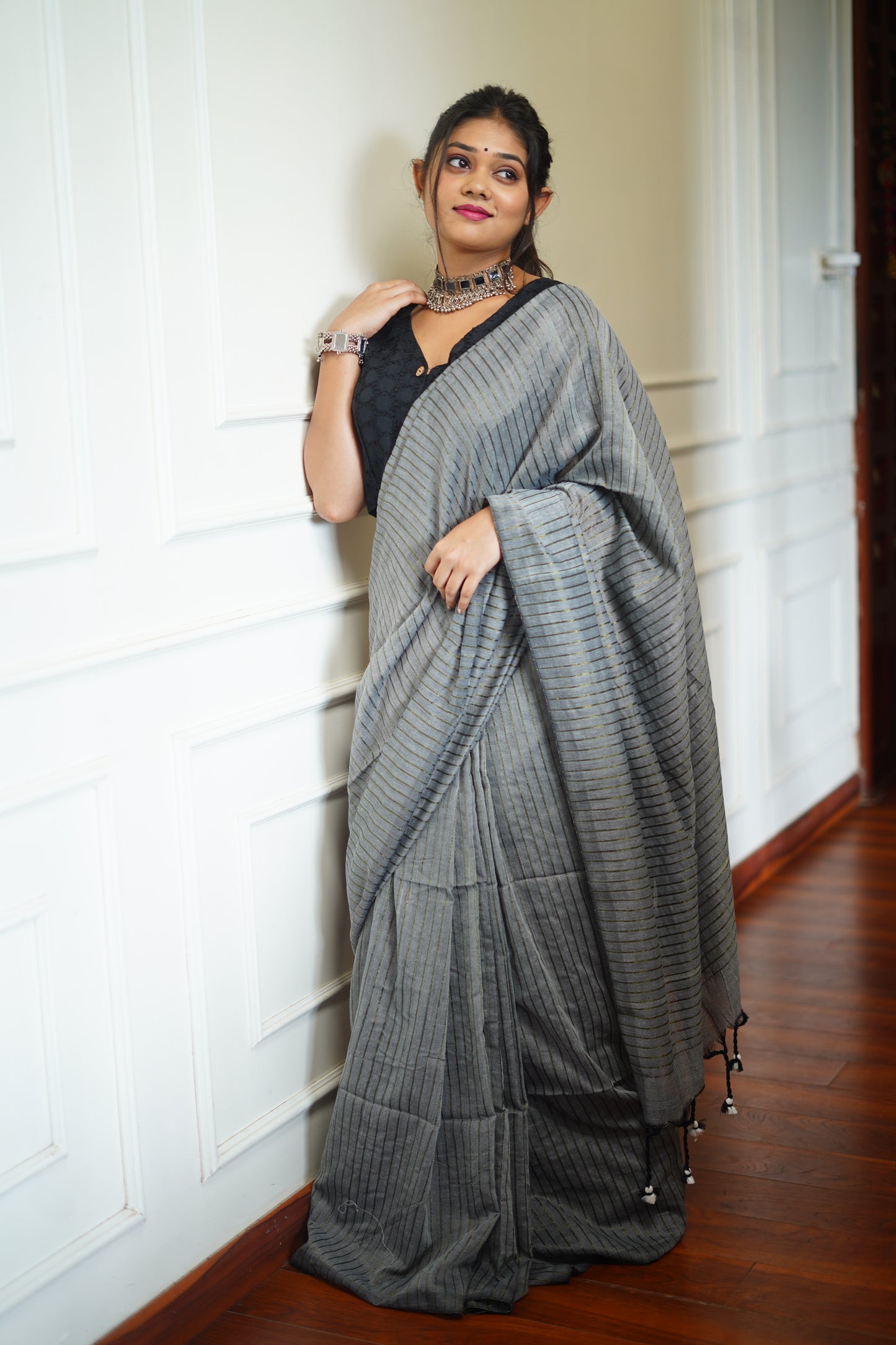 B I S N A || Khadi Cotton Saree with Zari Strips
