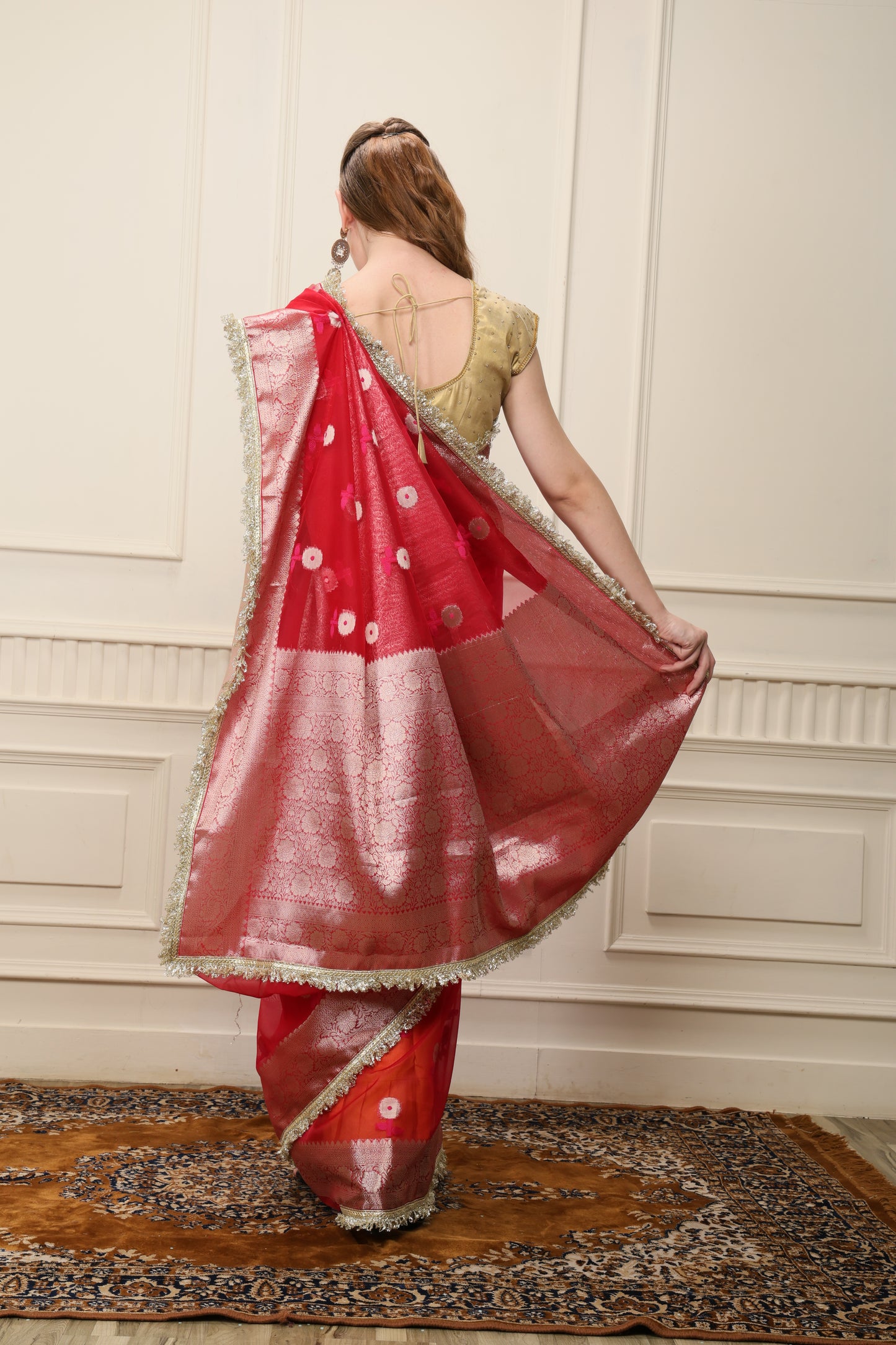 D E V A K I ||Banarsee Tissue Saree with Kiran Lace
