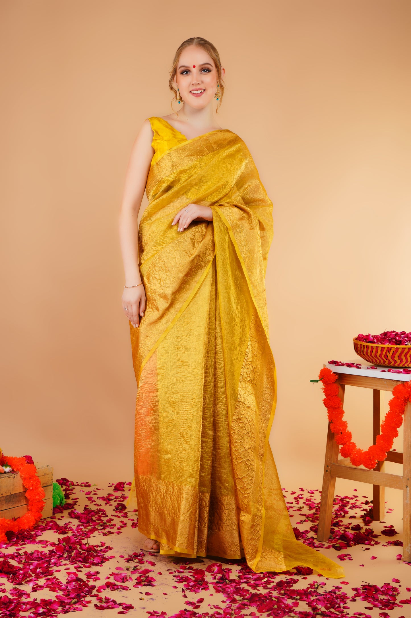 V A S A N T A || Crushed Tissue Saree