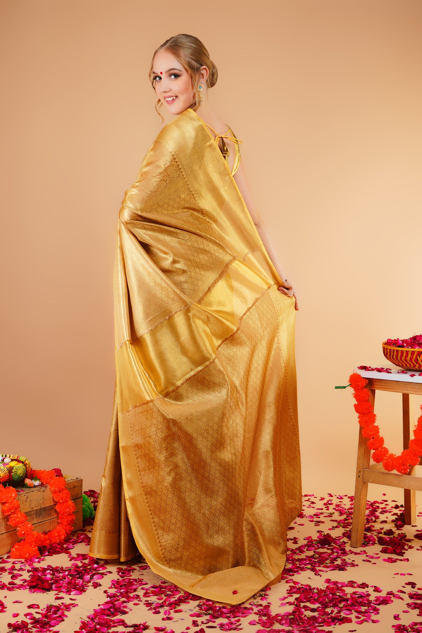 S O N I Y A || Tissue Saree