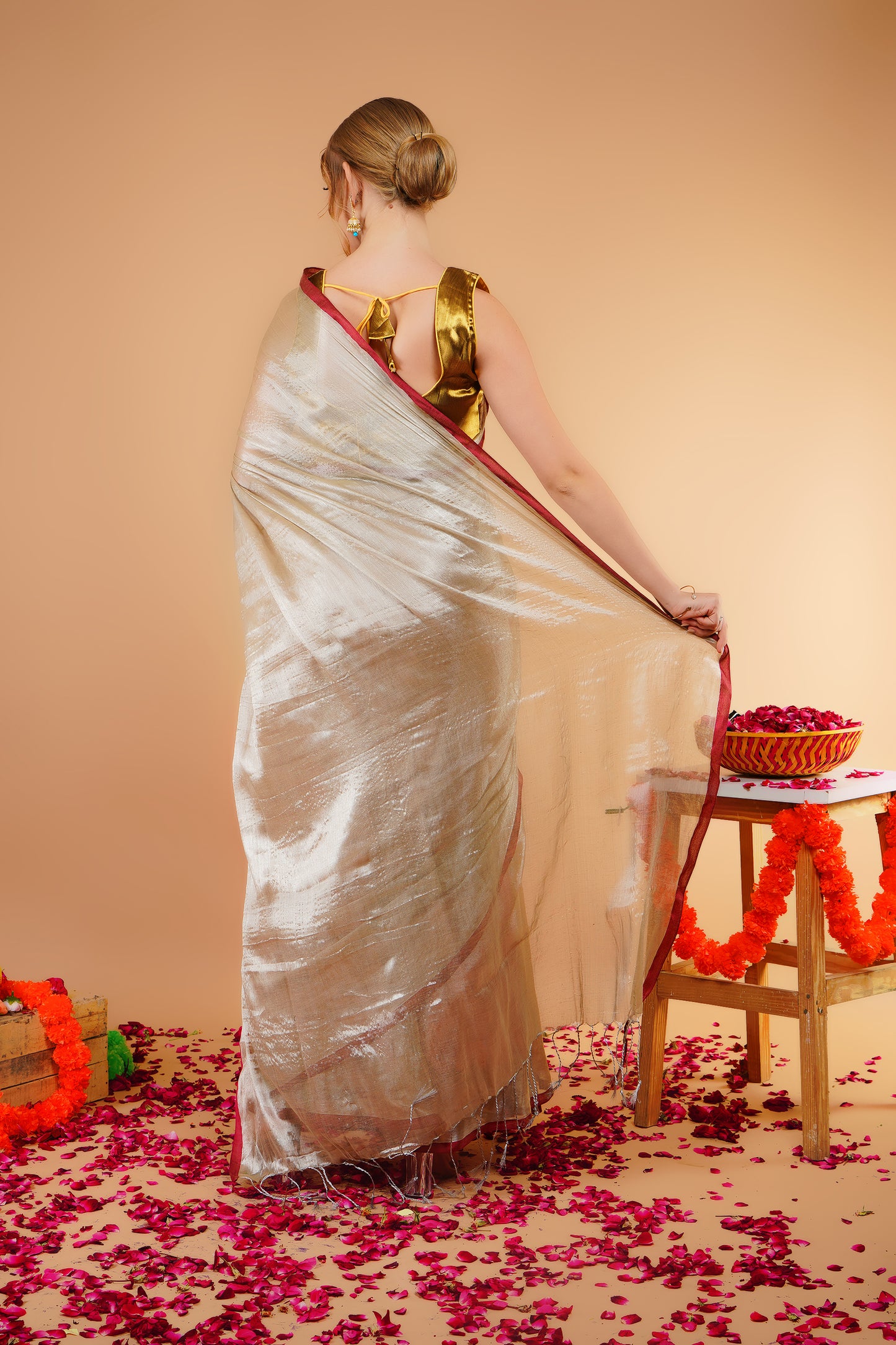 S A K S H I || Handloom Raga Tissue Saree