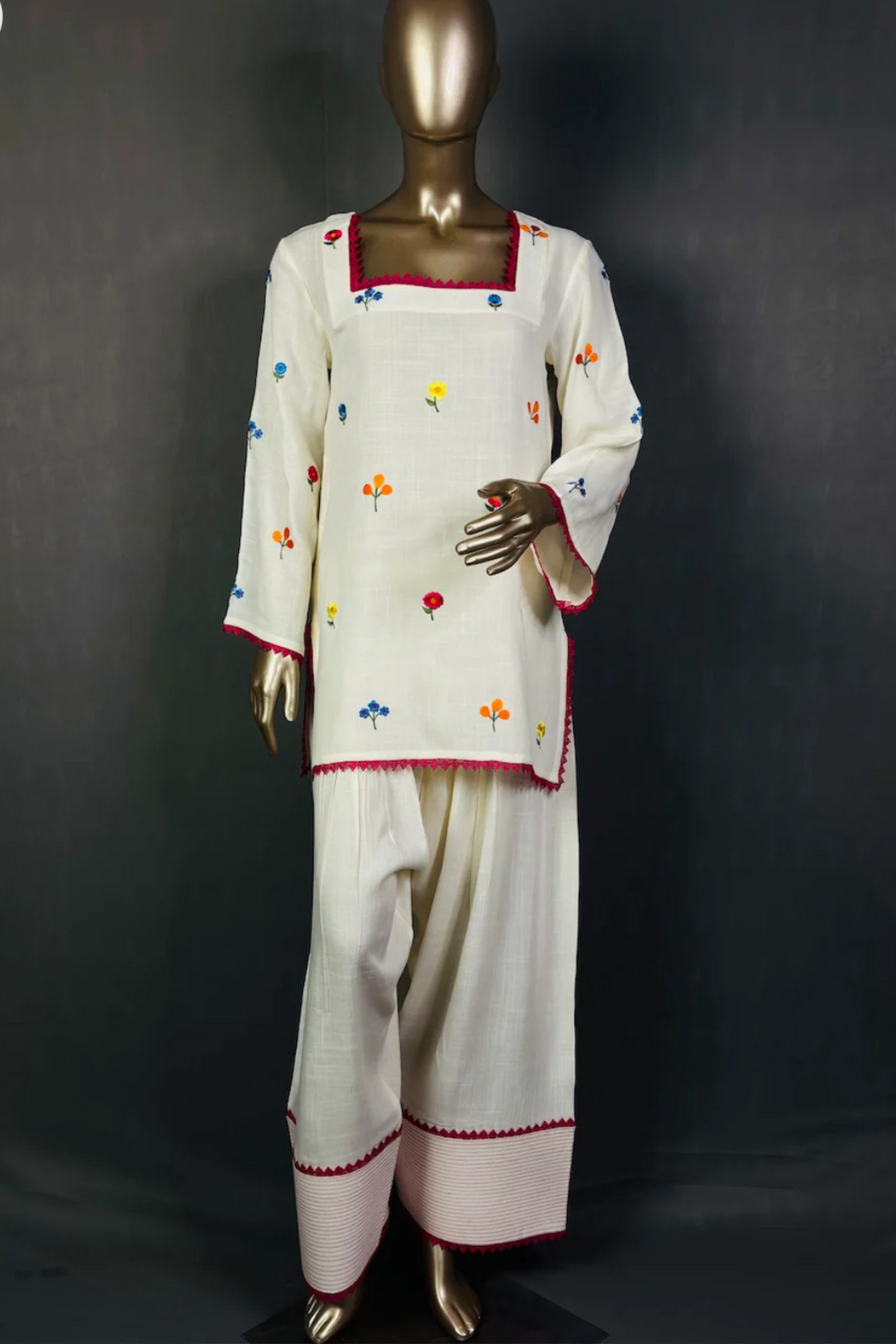 White and Red Oversized Farshi Shalwar set || Chiriyan