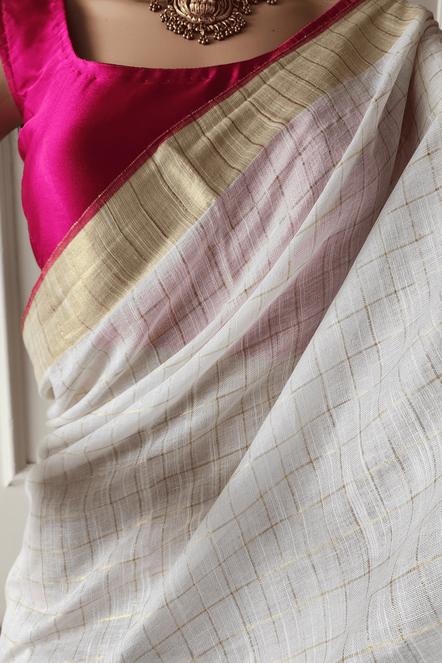 R E S H A M I - G H U L A B || Linen Slub Saree