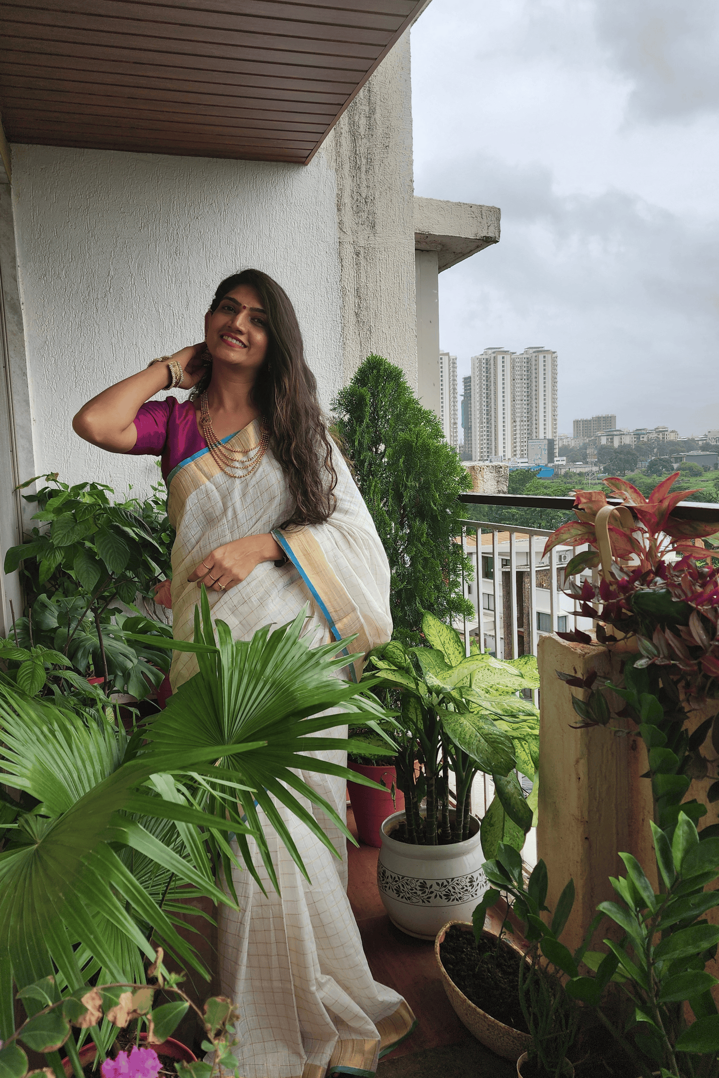 H R I D Y A || Cotton Linen Saree