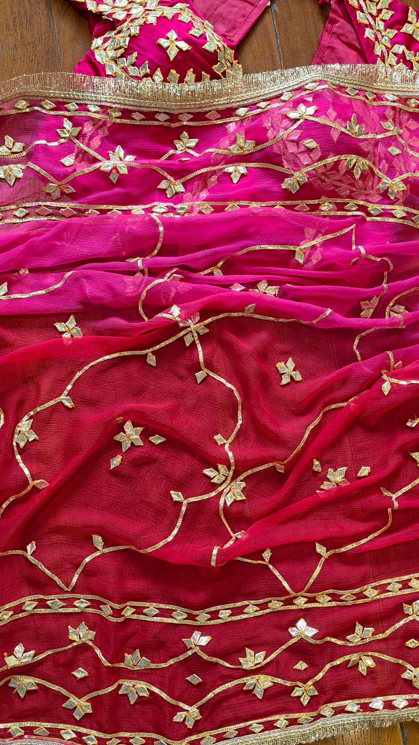 Pure Diamond Chiffon Saree with running Blouse ( Without Aangi )