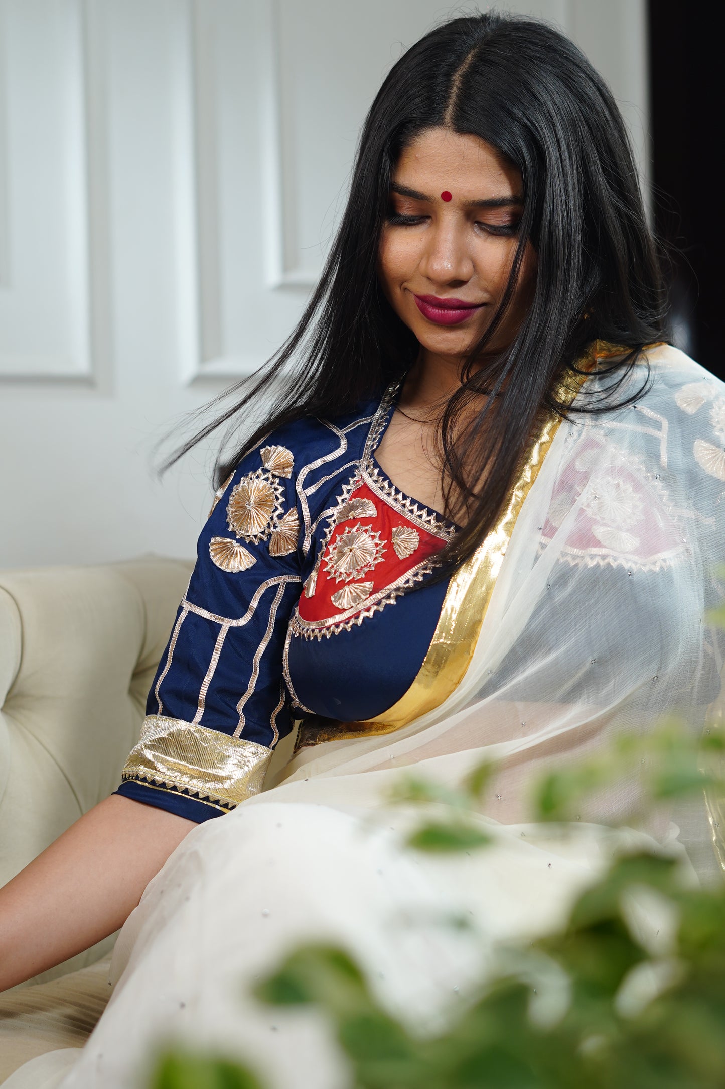 White Pure Diamond Chiffon Saree + Ready to wear Aangi Blouse || Shakuntala