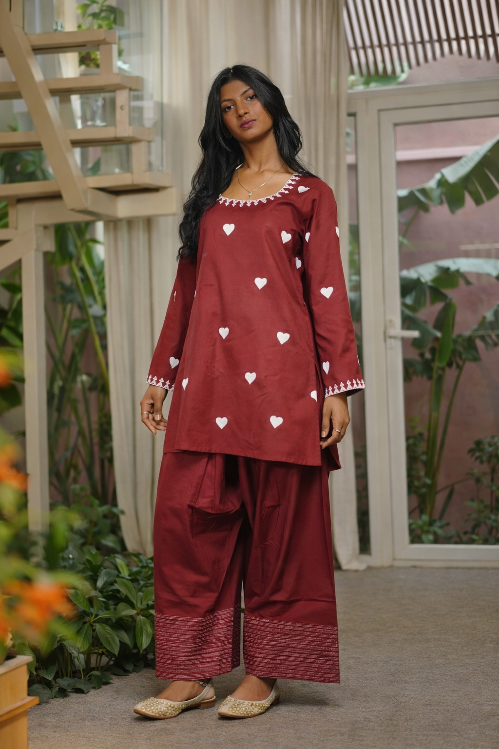 Maroon Heart Embroided Oversized Farshi Salwar Set || Dhadkan – Ethnic ...