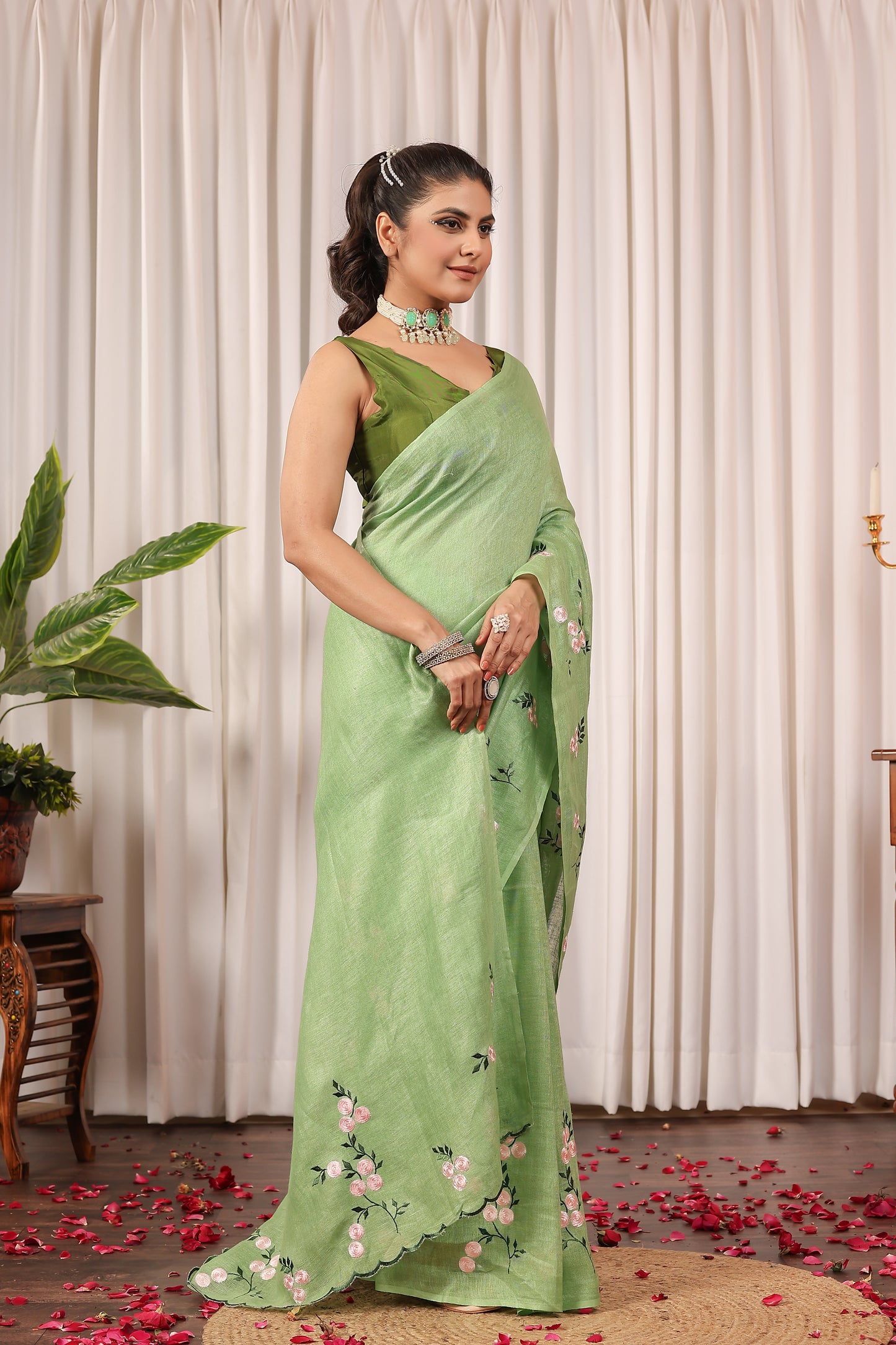 B R I N D A || Pure Linen Sree
