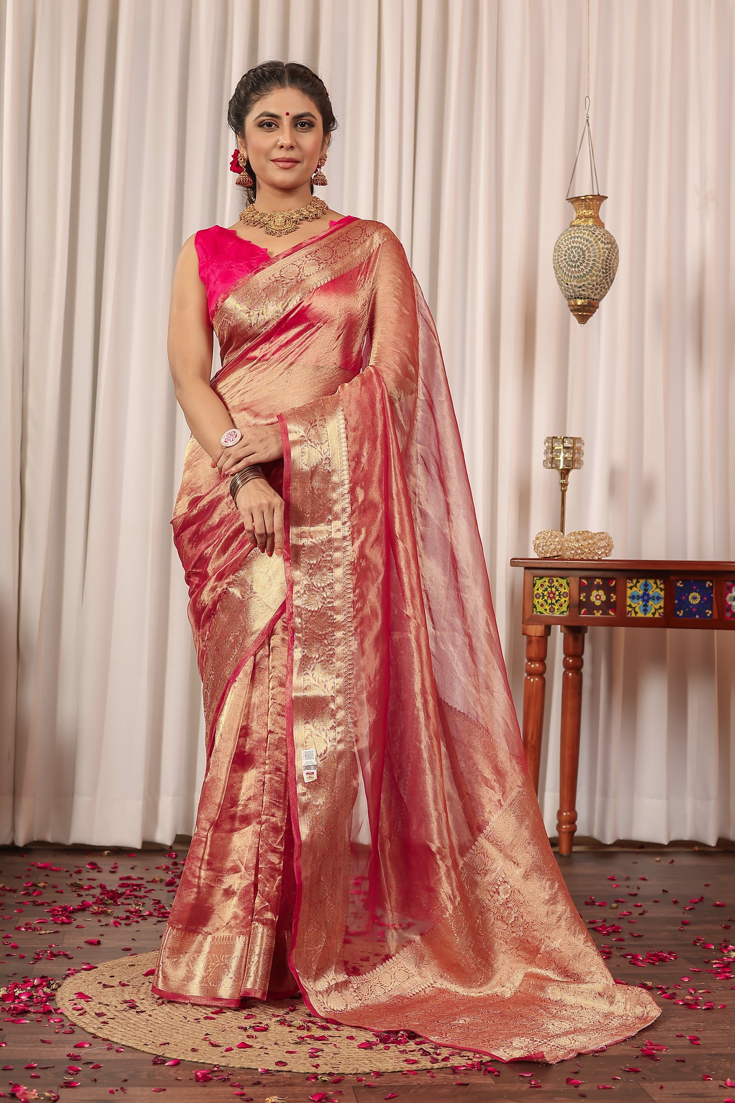 K U N T I || Pure Banarasee Organza Tissue Saree