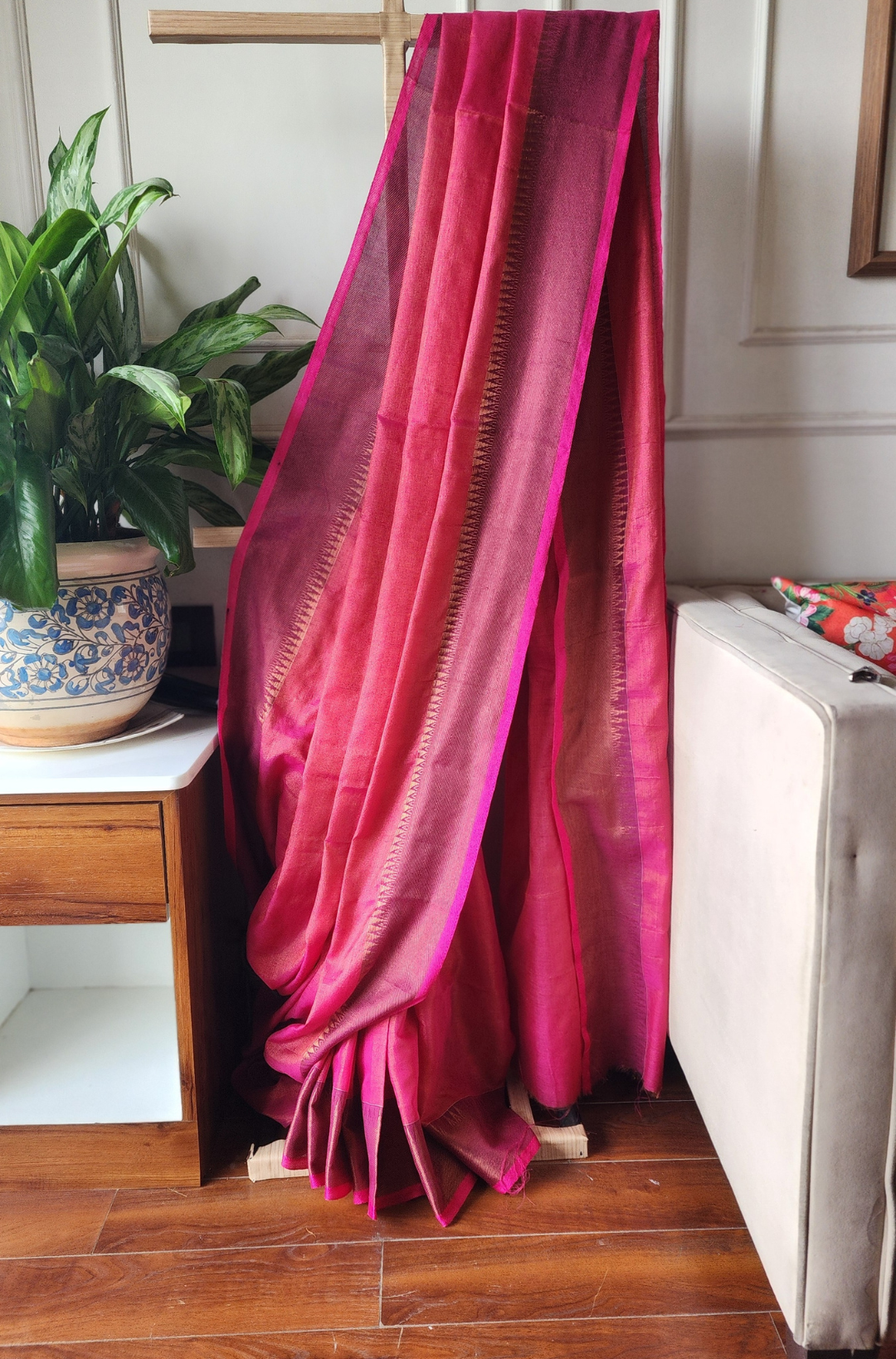 M A D H U R I || Handloom Raga Tissue Saree