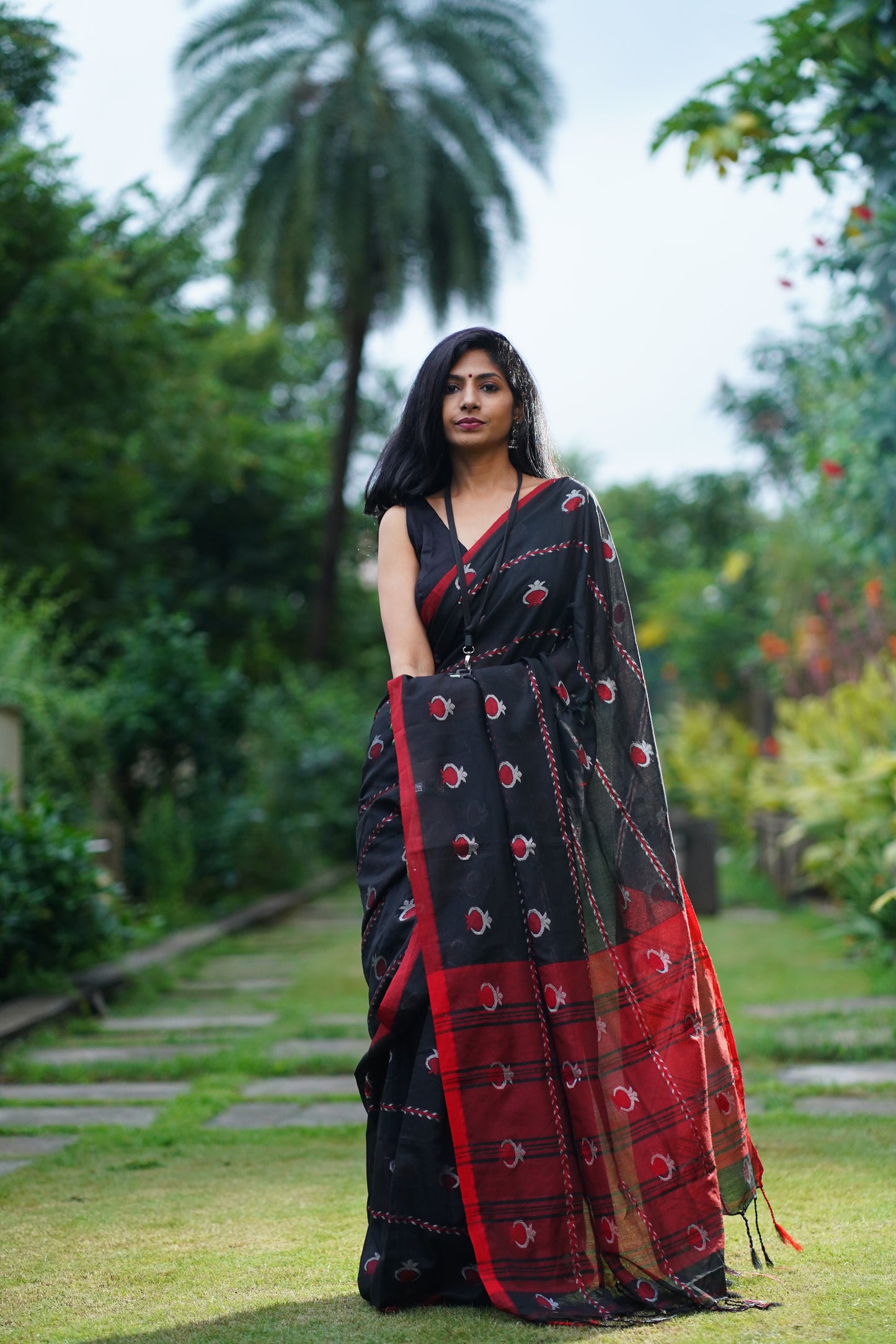 B I S H A K H A || Handloom Cotton Saree