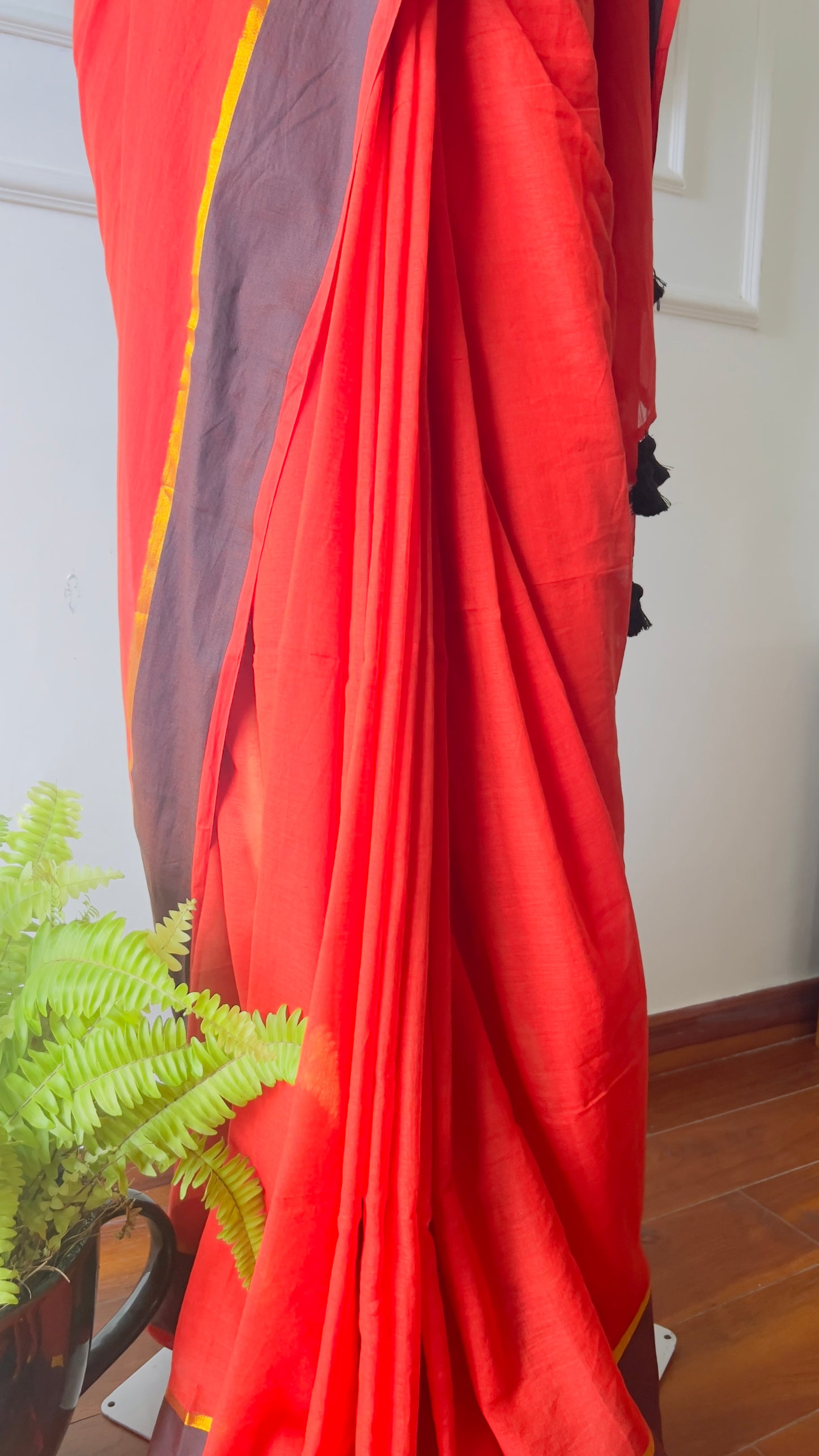 M R U N A L I || MULL COTTON SAREE