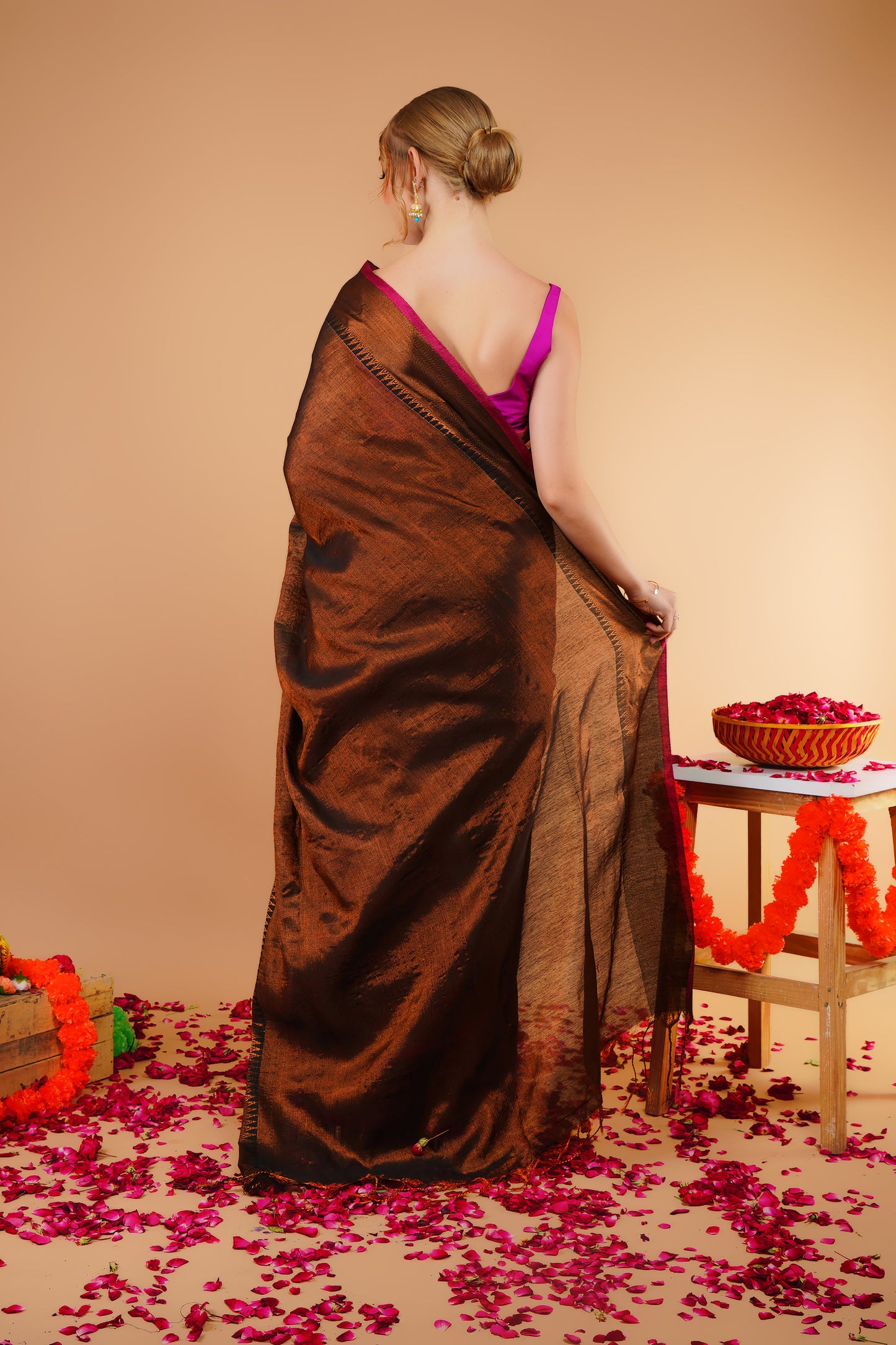 D I V Y A || Handloom Raga Tissue Saree