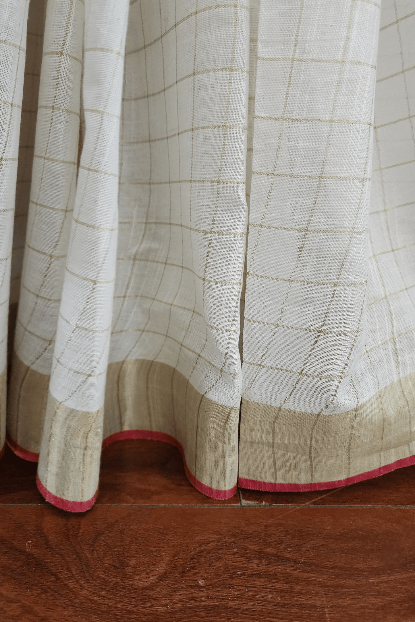 R E S H A M I - G H U L A B || Linen Slub Saree