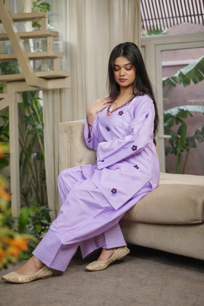 Purple Oversized Farshi Shalwar with flower motif || Lily
