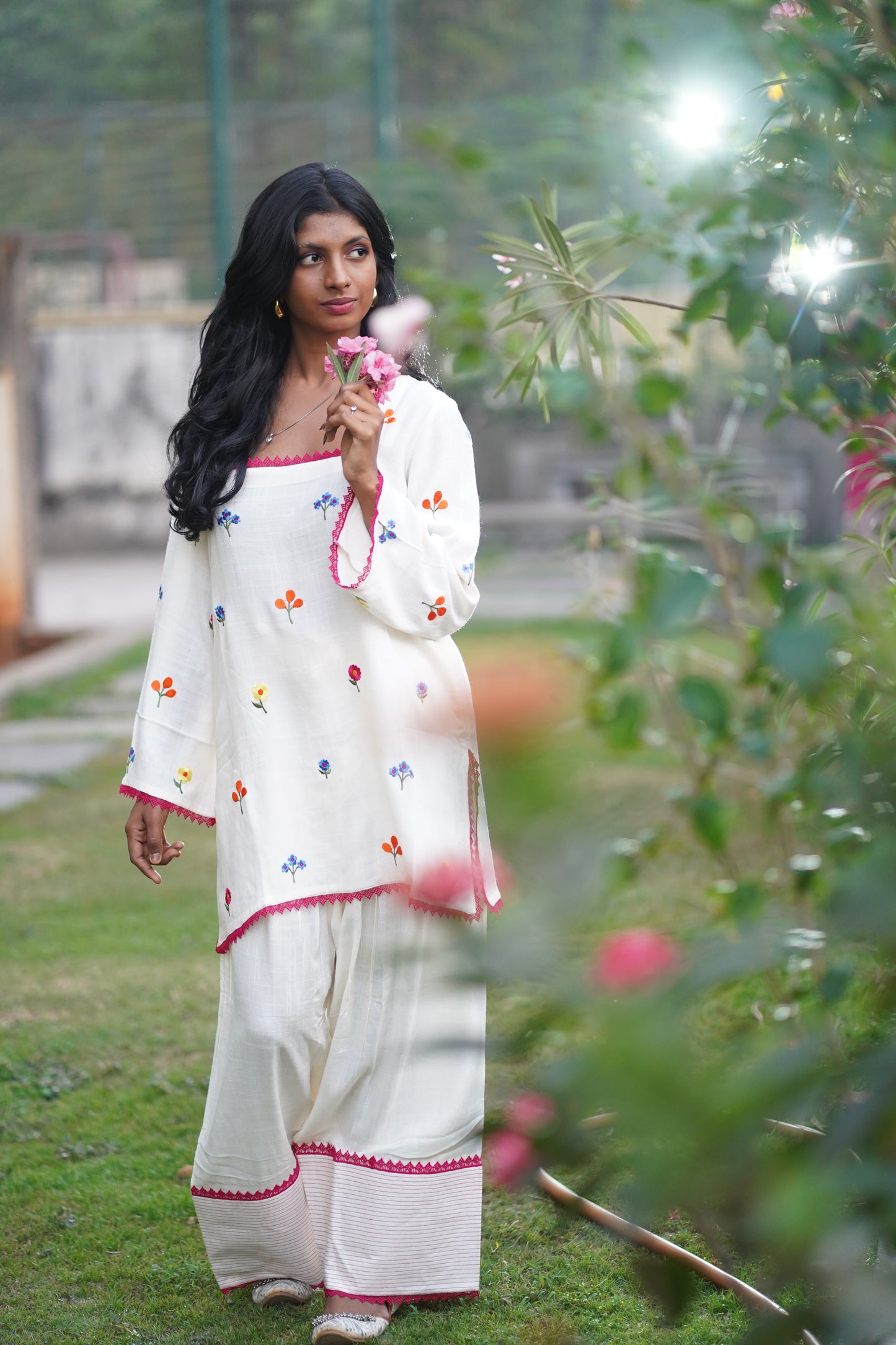Tulip Oversized embroided Farshi Salwar Set | Ethnic Cotton Suit | Ethnic Saroj
