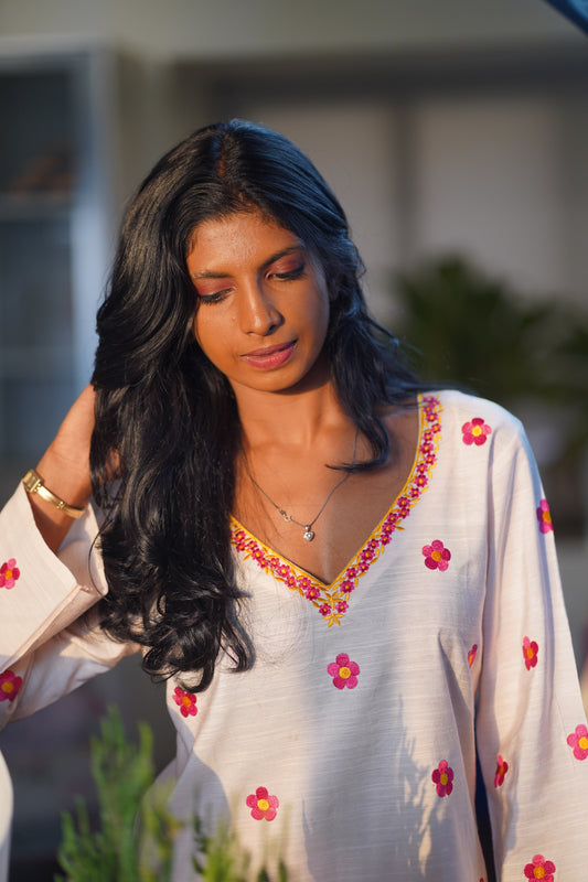 White embroided Oversized Farshi Salwar Set || Rekha