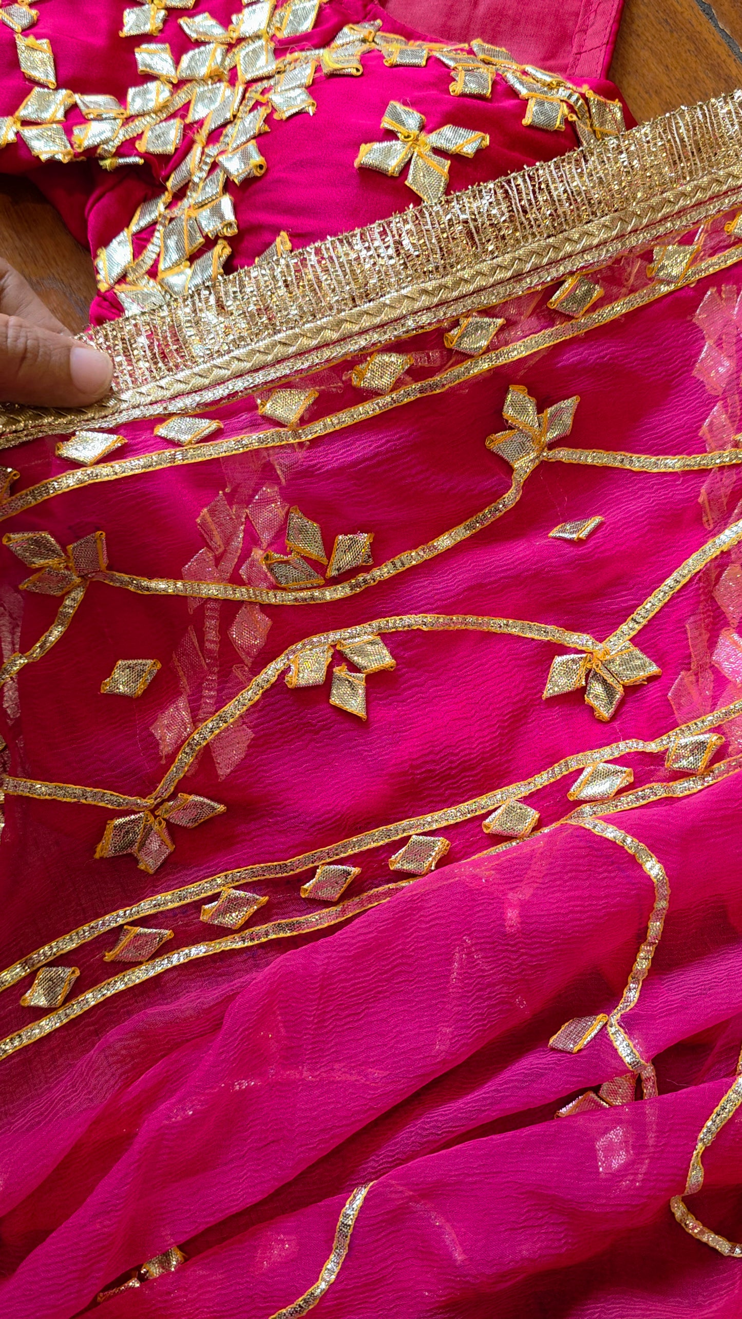 Pure Diamond Chiffon Saree with stitched Pink Aagi
