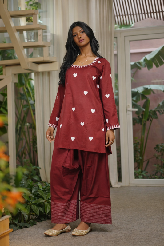 Maroon Heart Embroided Oversized Farshi Salwar Set || Dhadkan